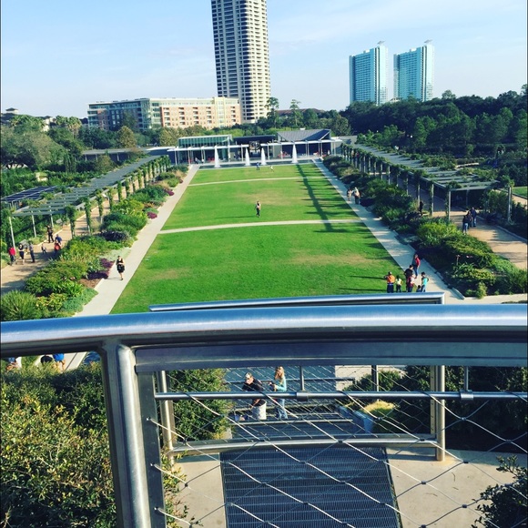 Meet your Posher, Jonny - Picture 1 of 1